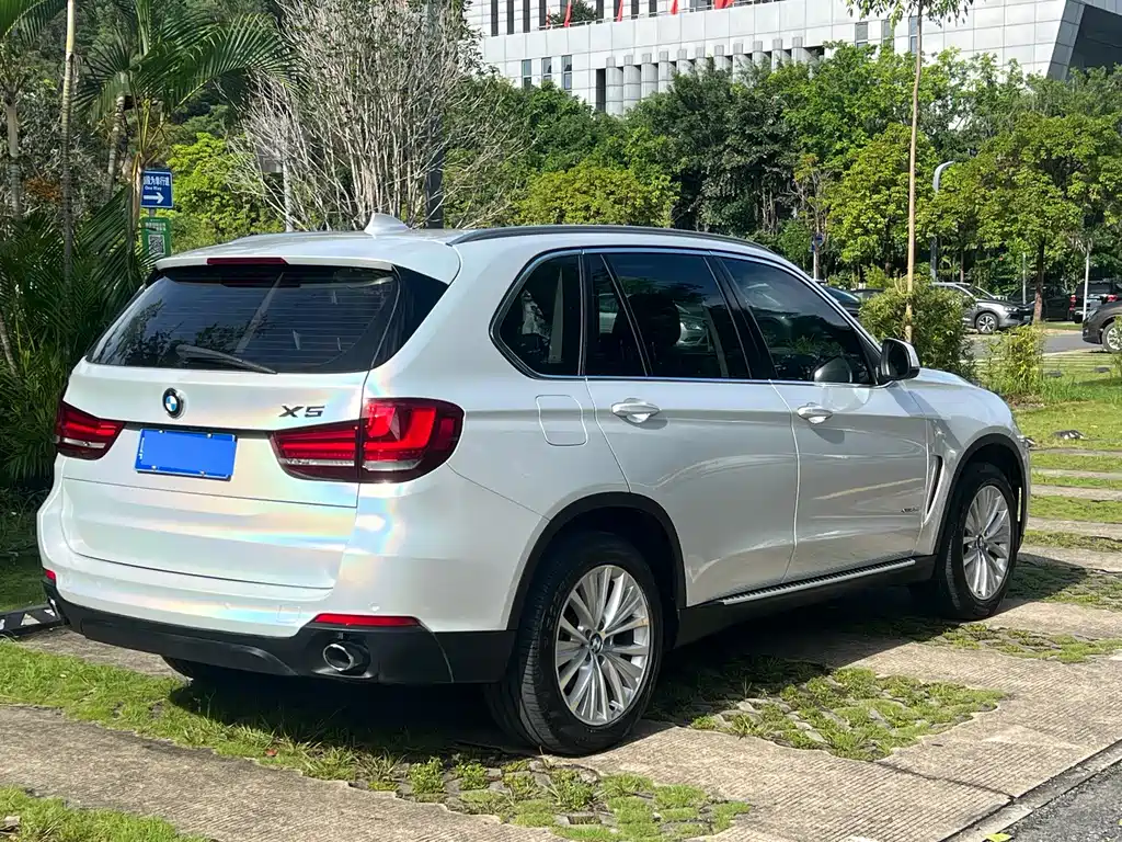 BMW X5 2015 — фото 4
