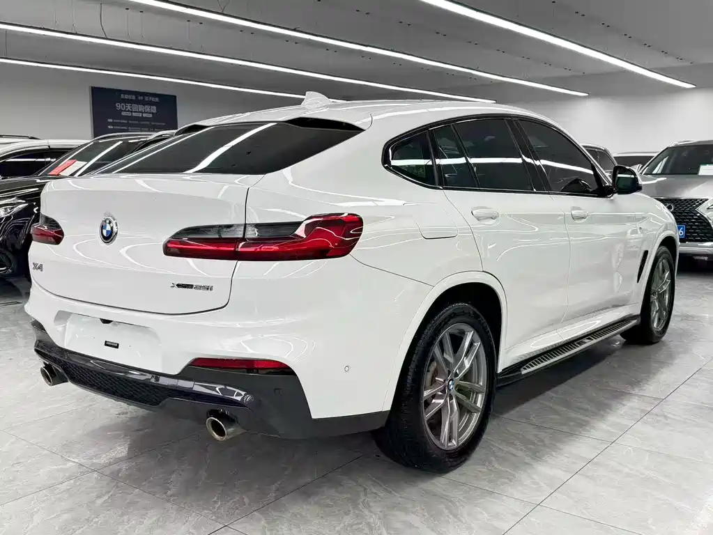 BMW X4 2021