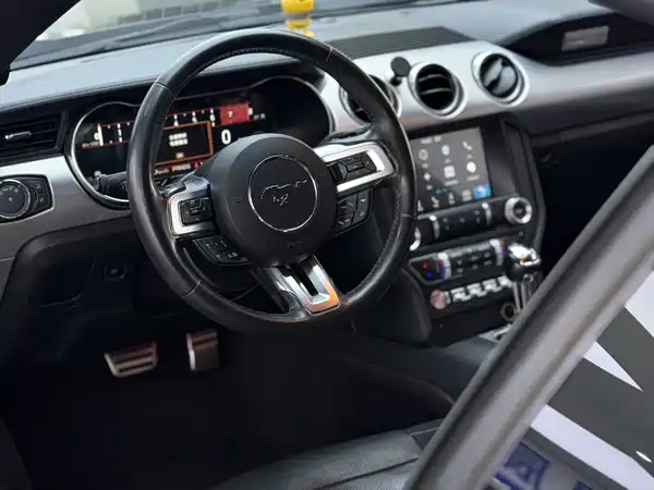 Ford Mustang 2019