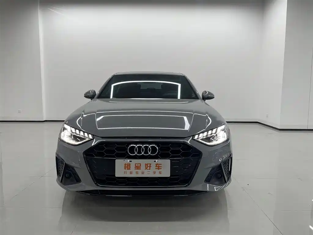 Audi A4L 2025