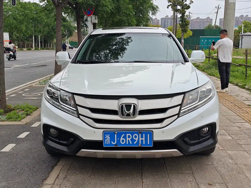 Honda Crosstour 2015 — фото 2