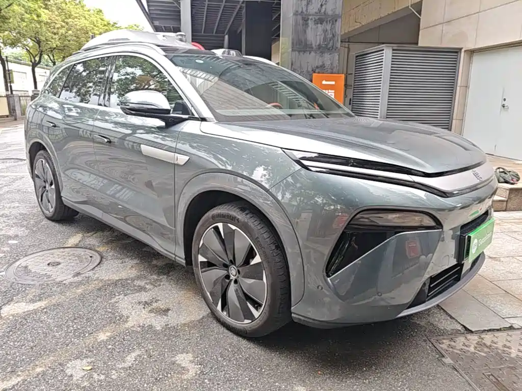 BYD Tang L 2025