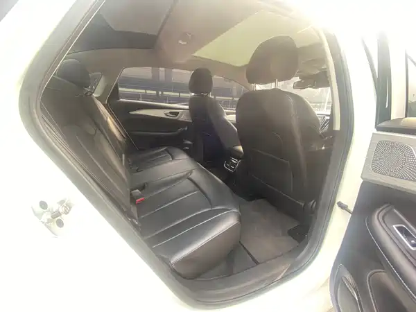 Roewe Feifan ER6 2020