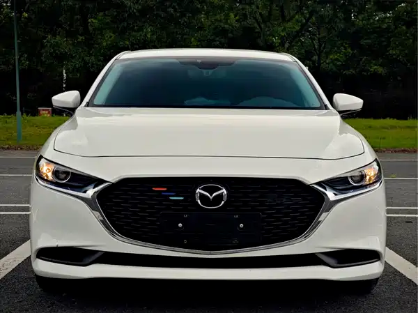 Mazda 3 Axela 2020