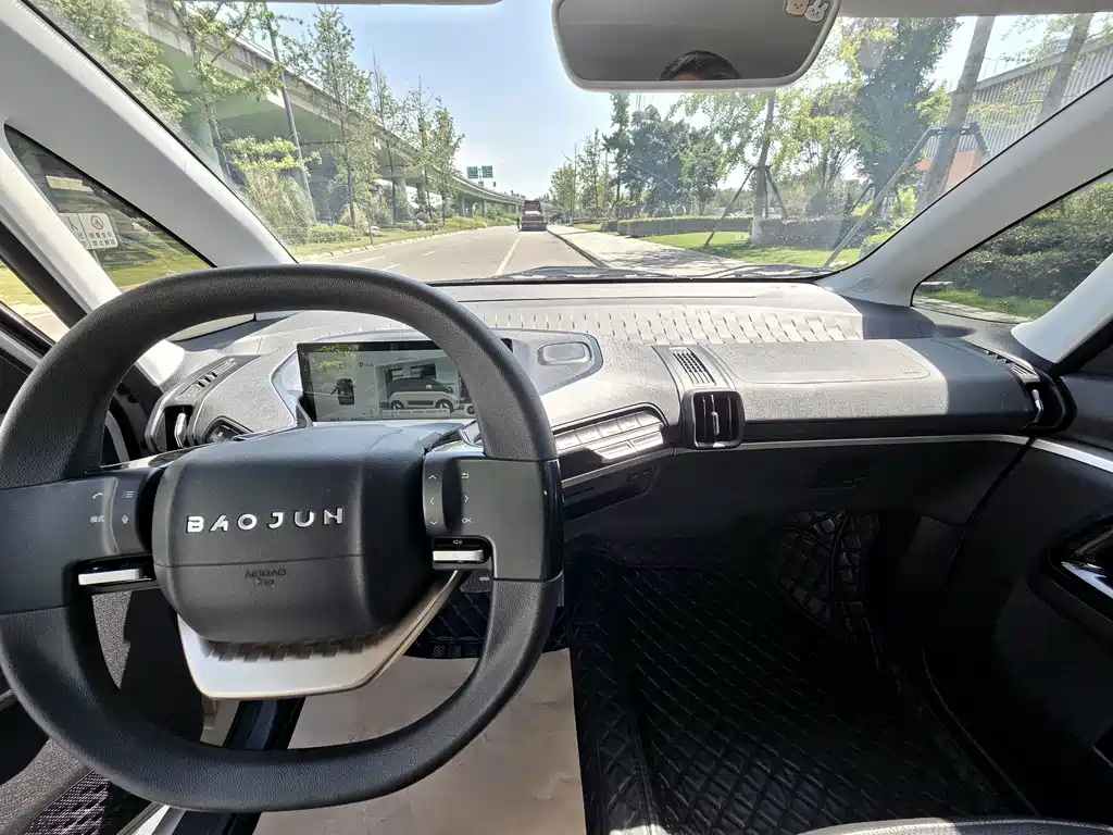 Baojun Kiwi EV 2022 — фото 12