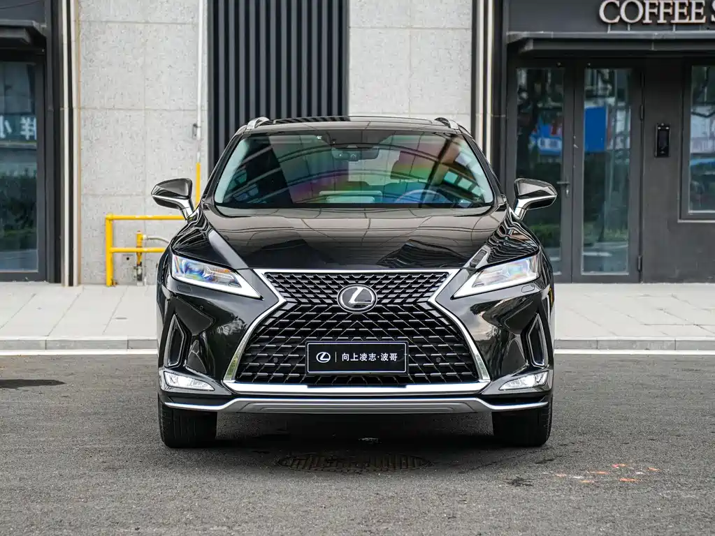 Lexus RX 2022