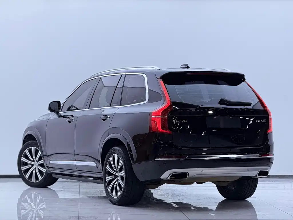 Volvo XC90 2020 — фото 26