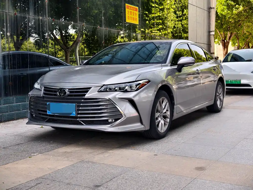 Toyota Avalon 2020