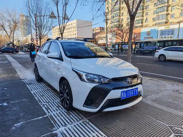 Toyota Yaris L 2016