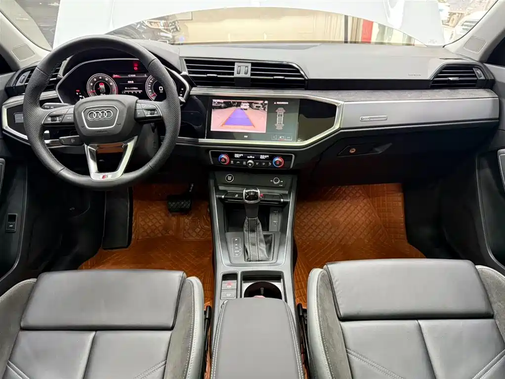 Audi Q3 Sportback 2023 — фото 20