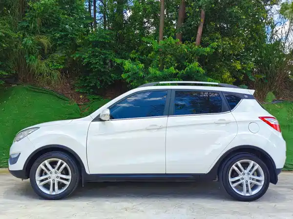 Changan CS35 2017