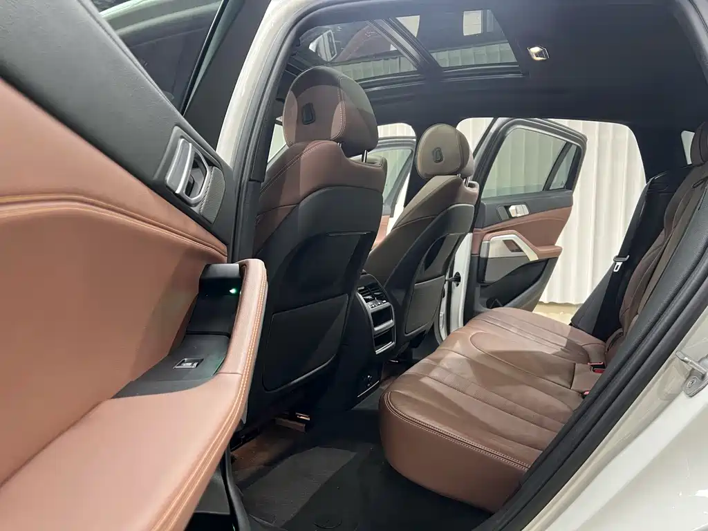 BMW X6 2020 — фото 10