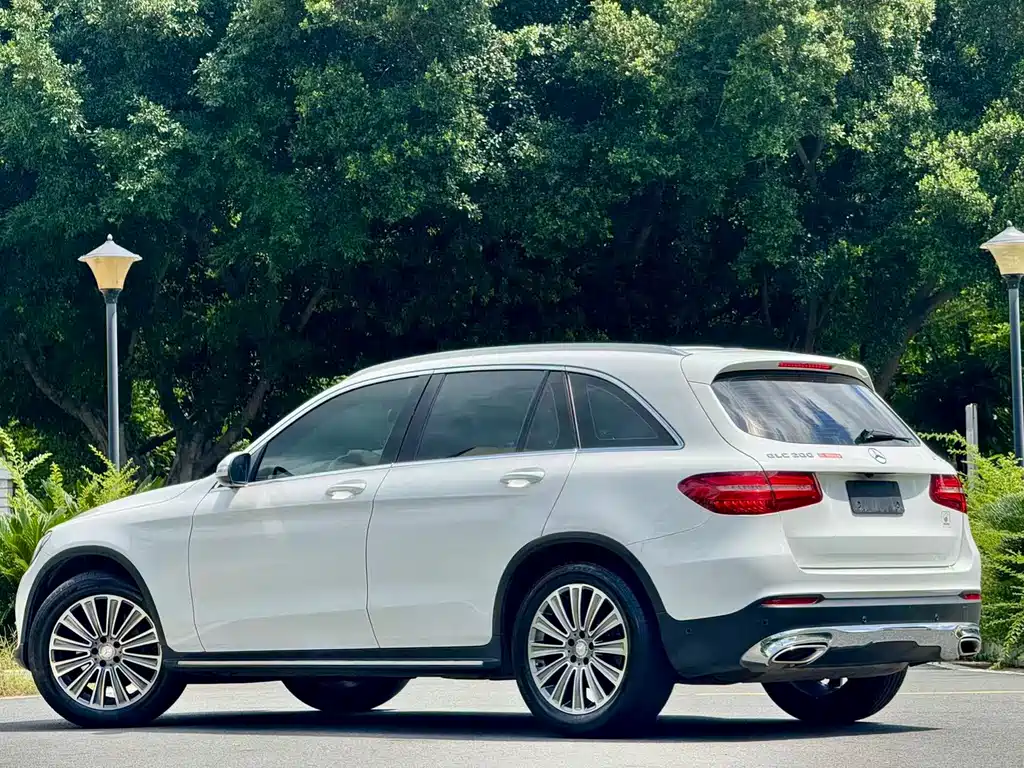 Mercedes-Benz GLC 2016
