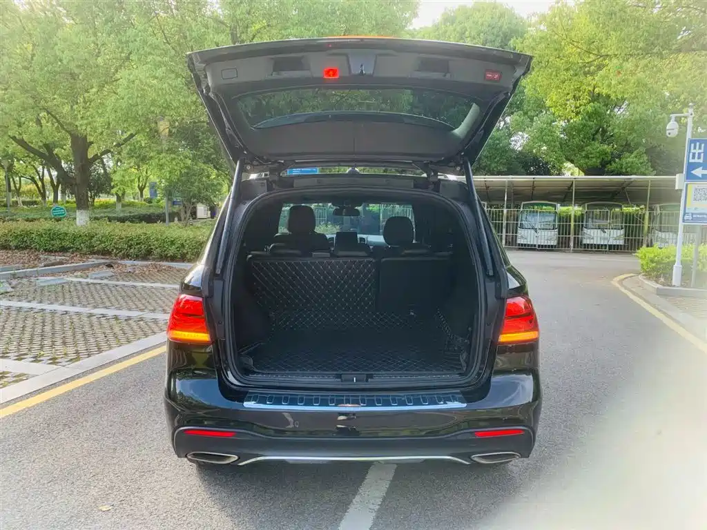 Mercedes-Benz GLE 2018 — фото 10