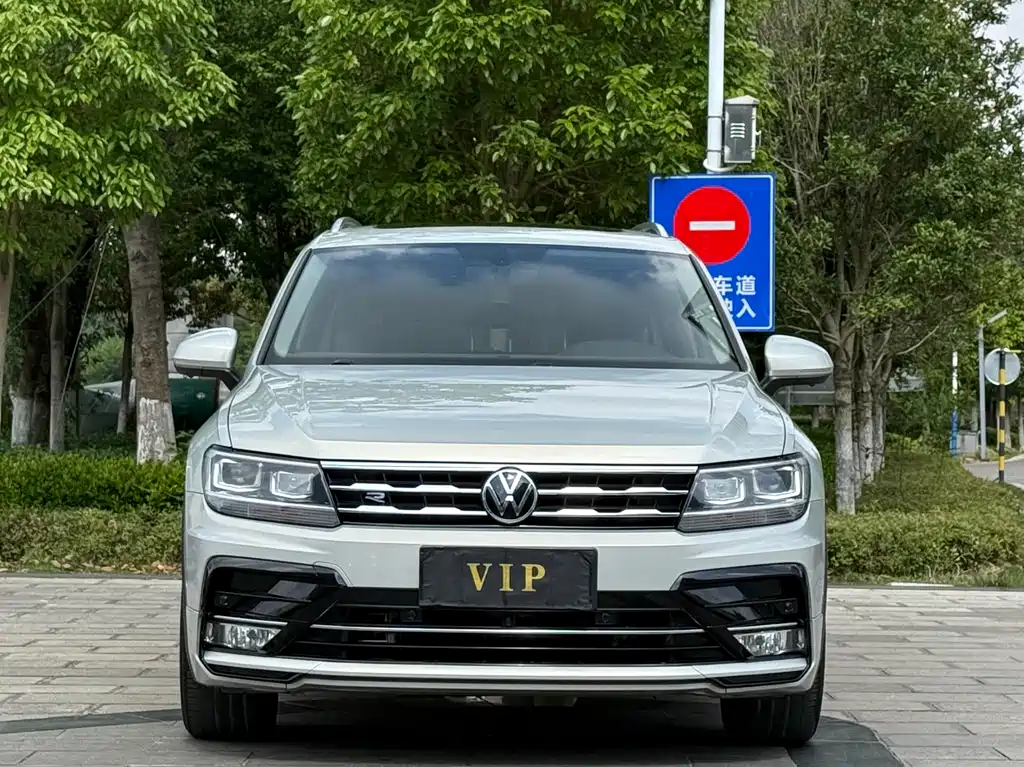 Volkswagen Tiguan L 2021 — фото 2