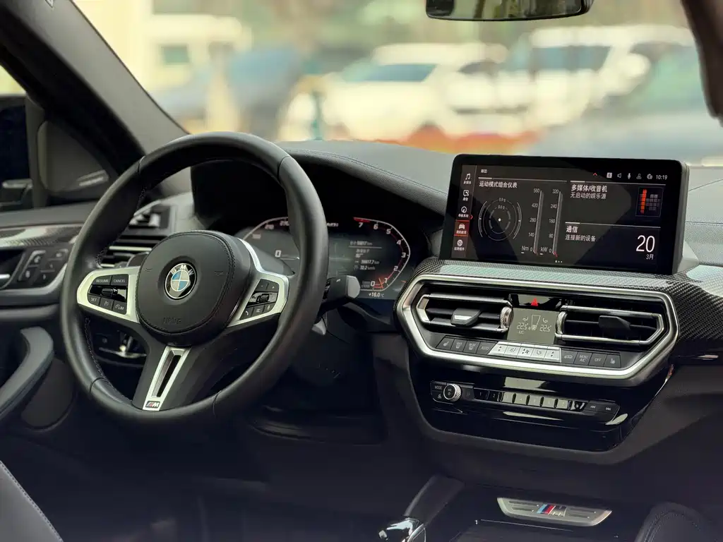 BMW X4 M40i 2023 — фото 7