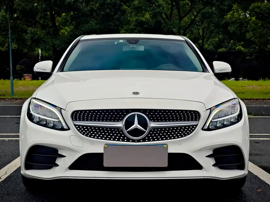 Mercedes-Benz C-Class 2019