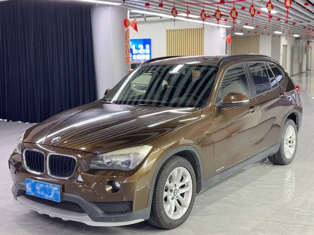 BMW X1 2016 — фото 1