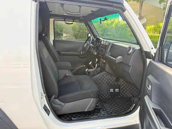 BAIC BJ40 2015