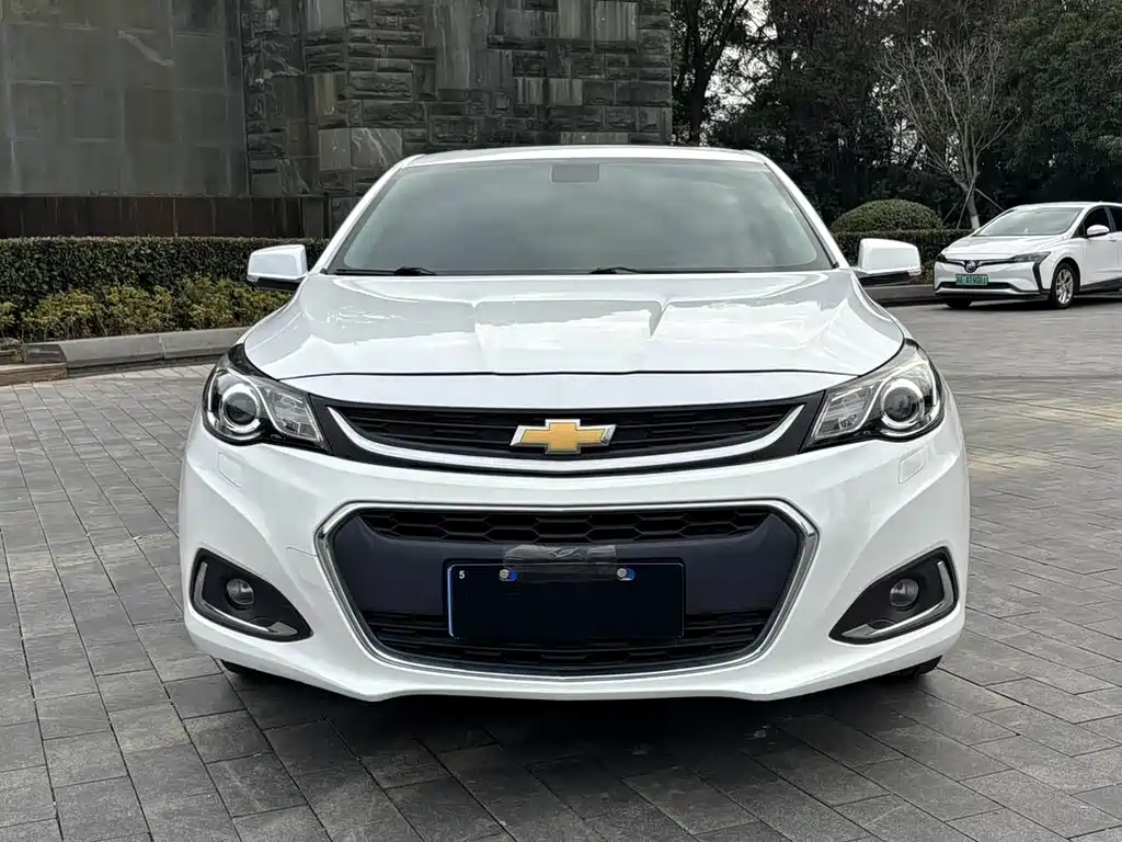 Chevrolet Malibu 2017 — фото 2