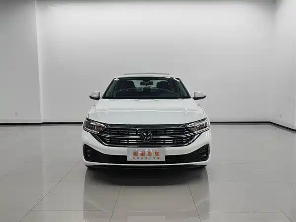 Volkswagen Sagitar 2025