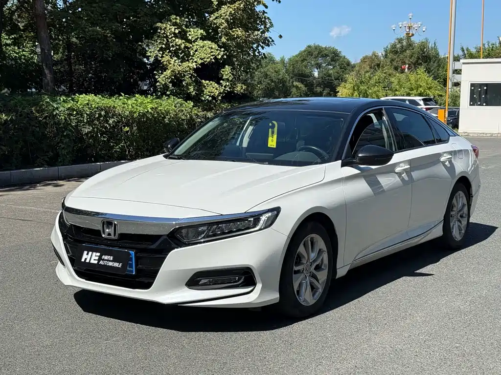 Honda Accord 2021 — фото 1
