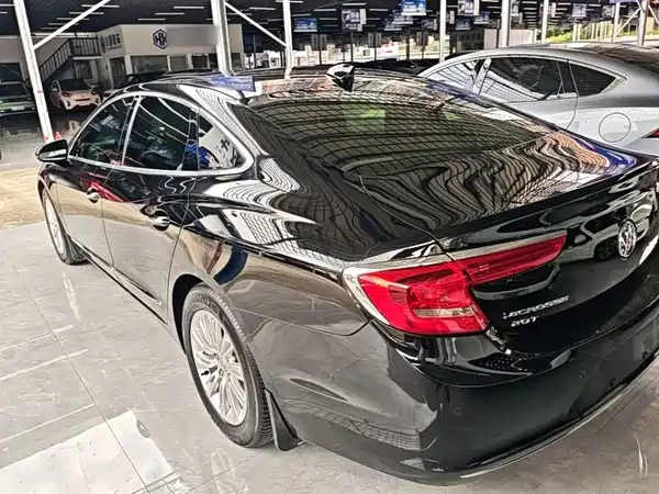Buick LaCrosse 2017