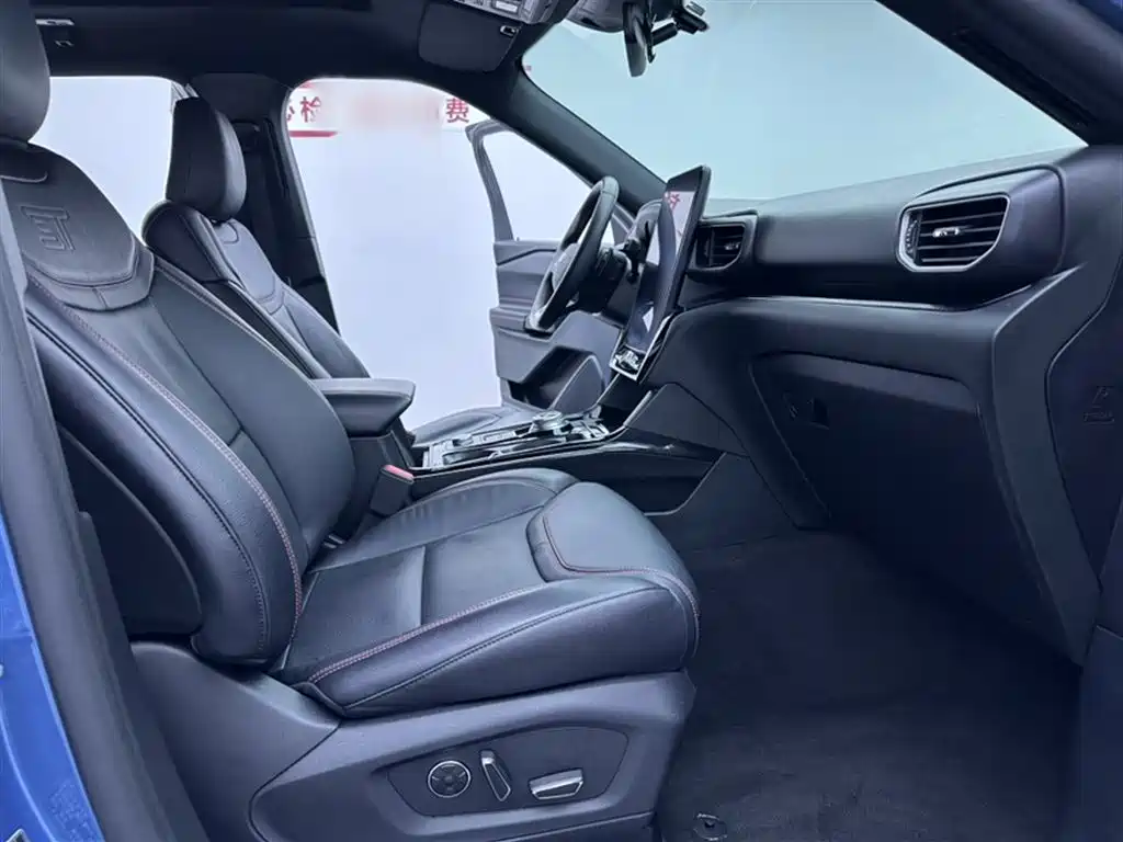 Ford Explorer 2020 — фото 13