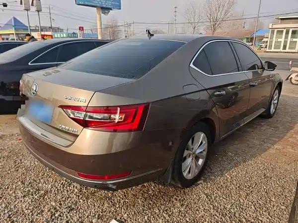 Skoda Superb 2018