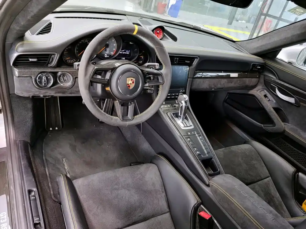 Porsche 911 2019