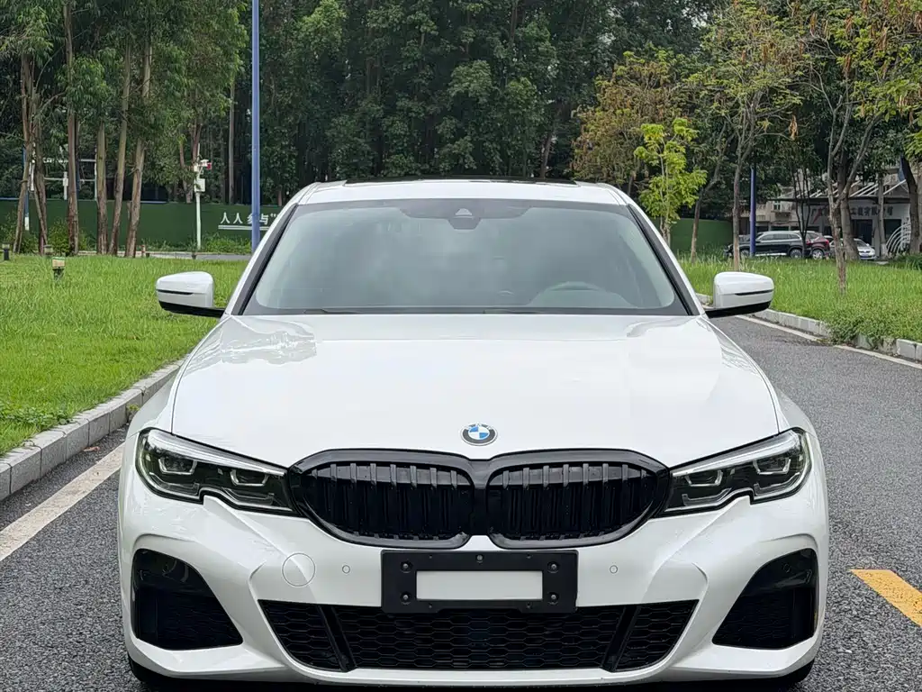 BMW 3 Series 2020