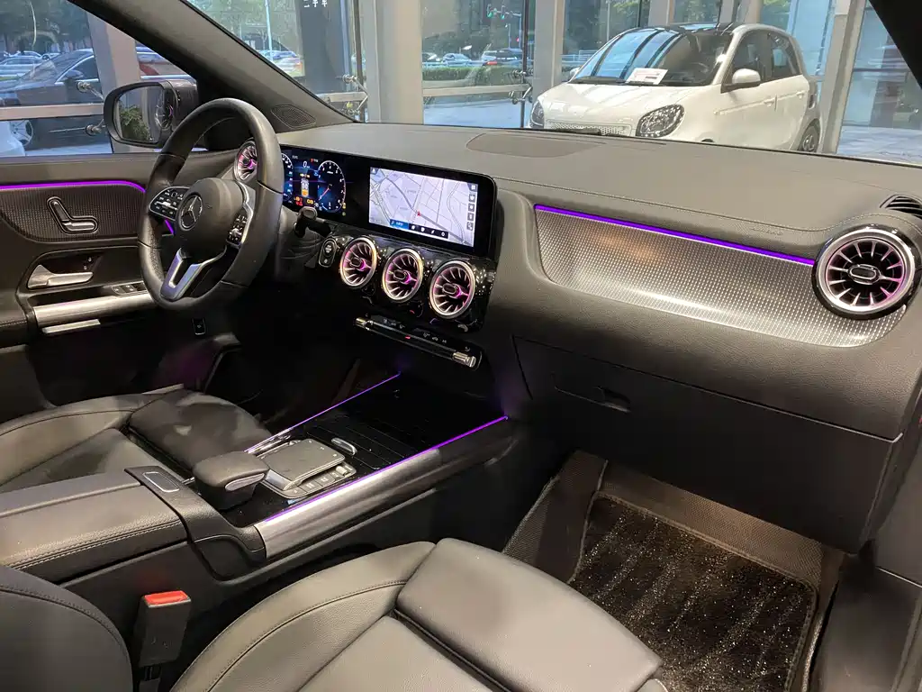 Mercedes-Benz GLA 2023 — фото 12