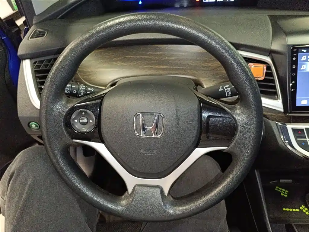Honda Jade 2018 — фото 7