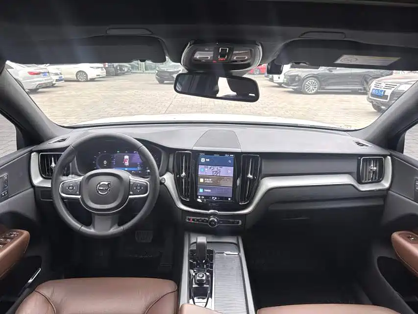 Volvo XC60 2024