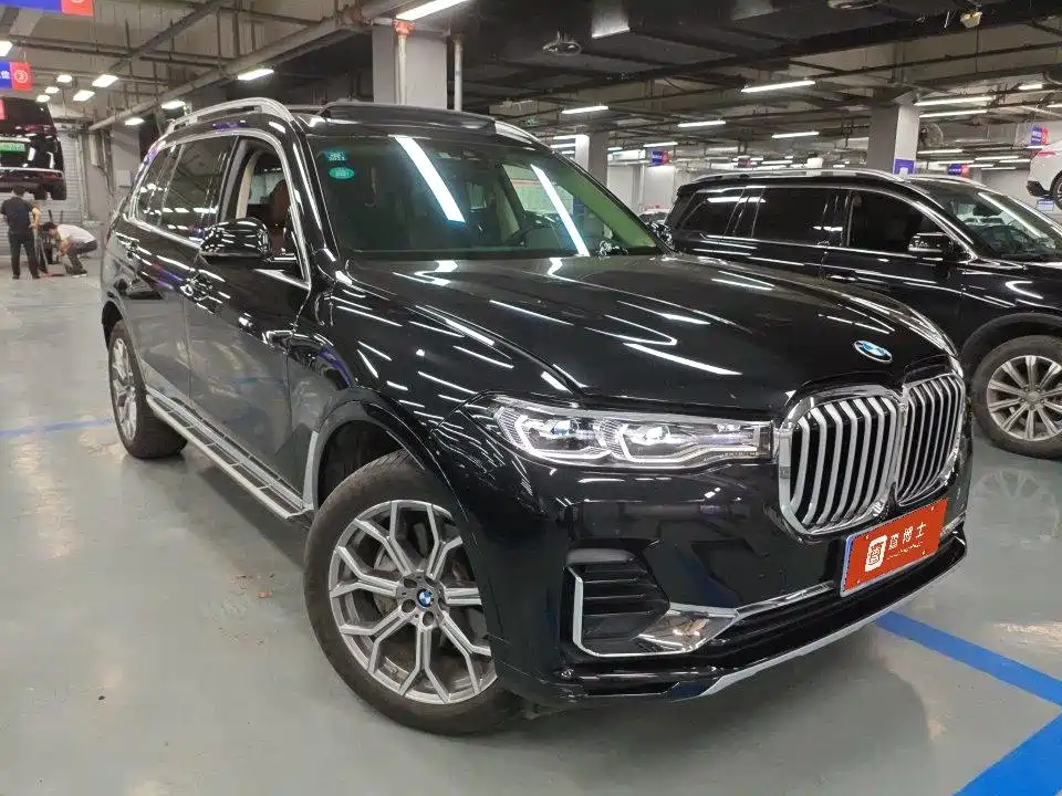 BMW X7 2020