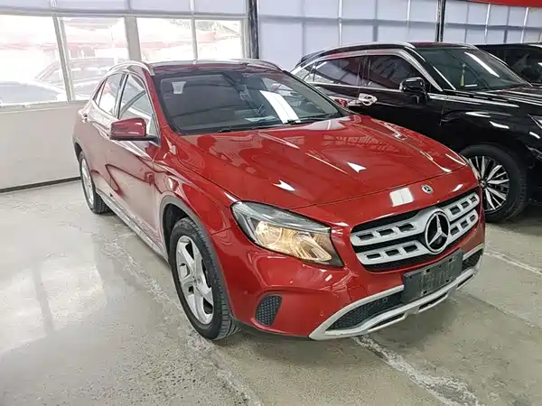 Mercedes-Benz GLA 2017