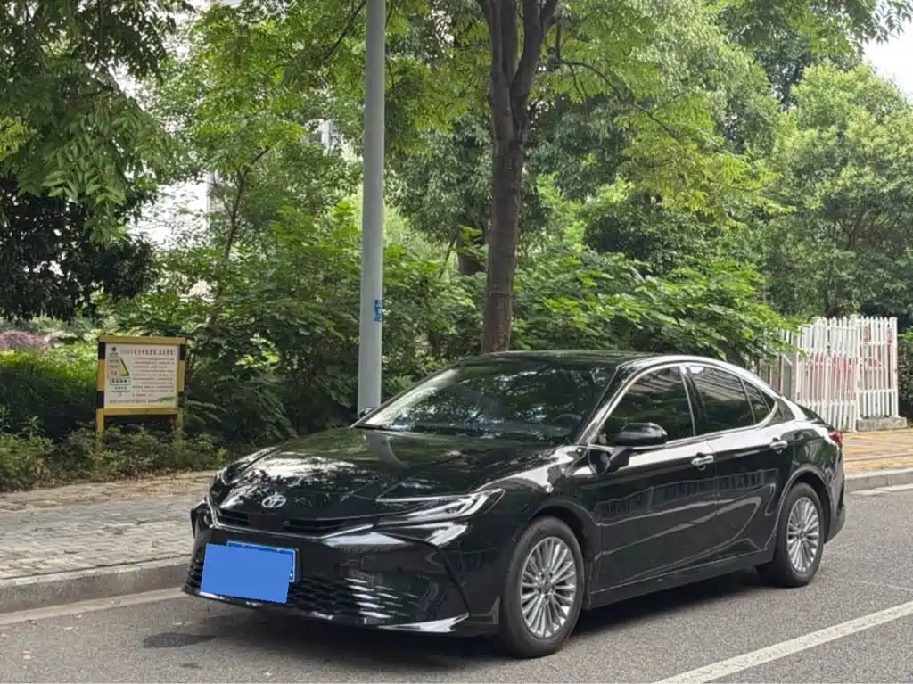 Toyota Camry 2024