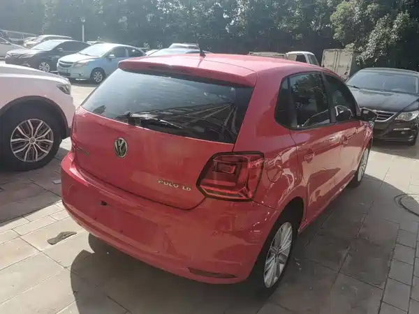 Volkswagen Polo 2014