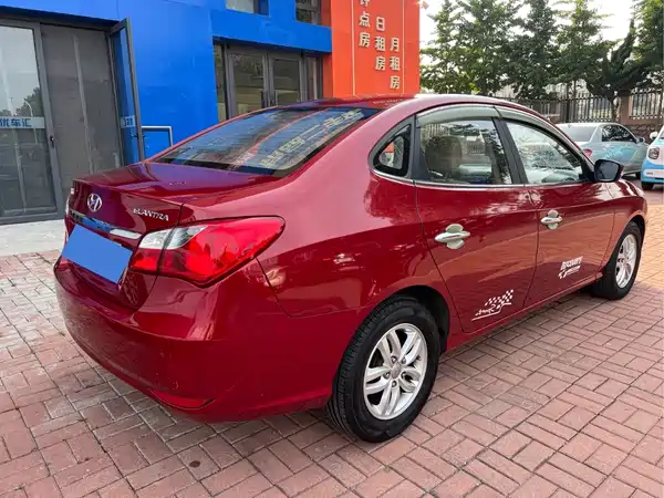 Hyundai Yuedong 2013