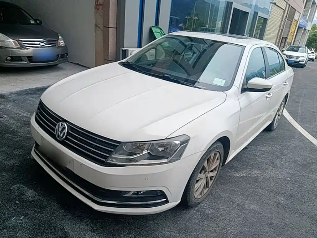 Volkswagen Lavida 2016