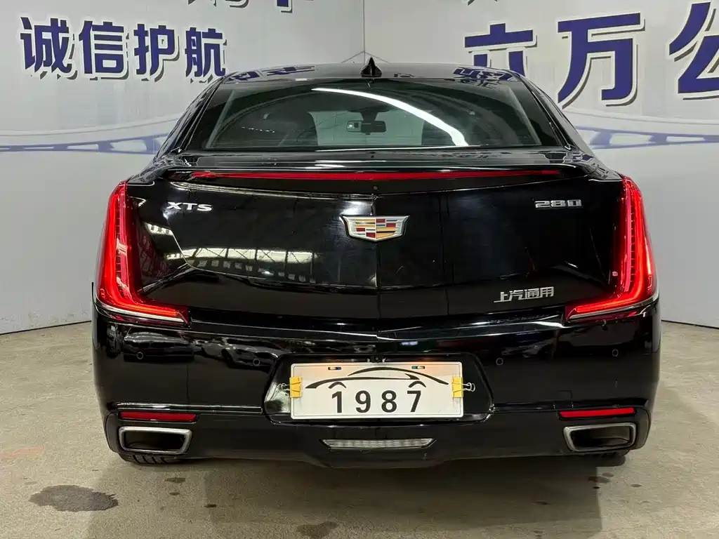 Cadillac XTS 2019 — фото 6