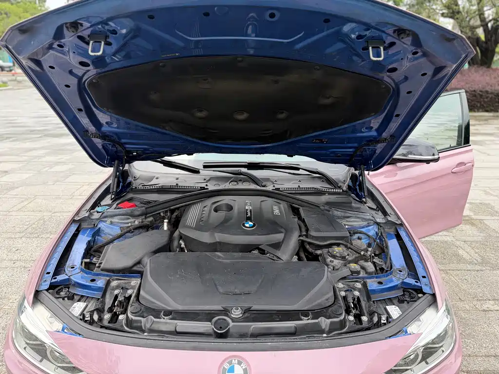 BMW 3 Series 2019 — фото 13