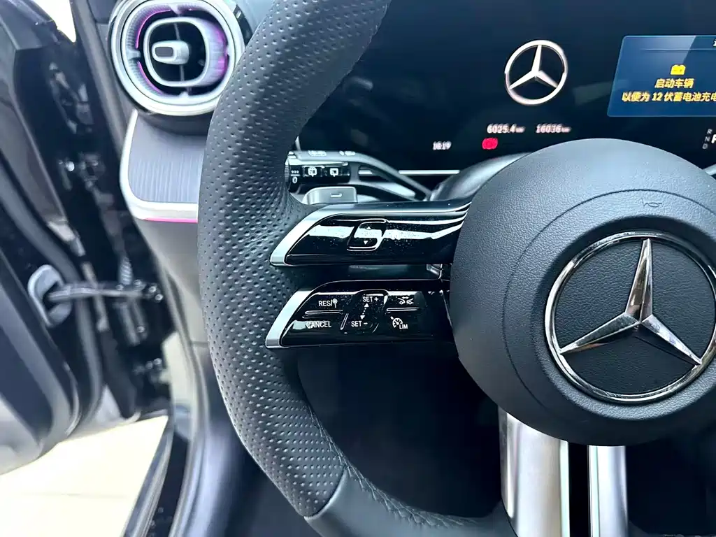 Mercedes-Benz GLC 2024 — фото 15