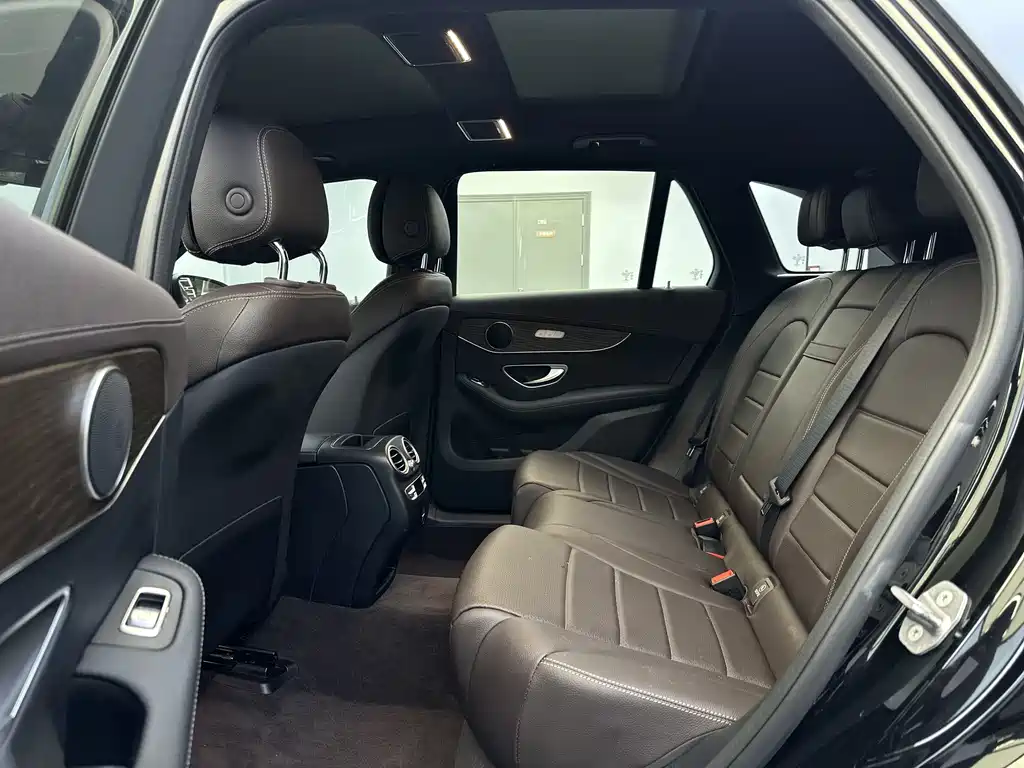Mercedes-Benz GLC 2023 — фото 25