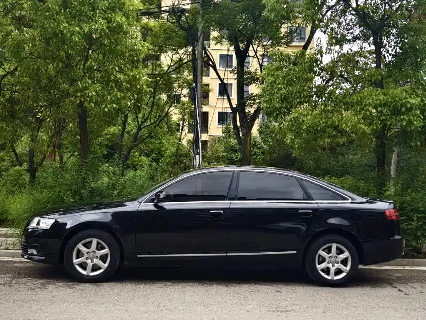 Audi A6L 2010
