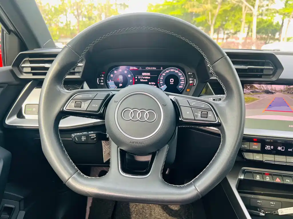 Audi A3 2024 — фото 19