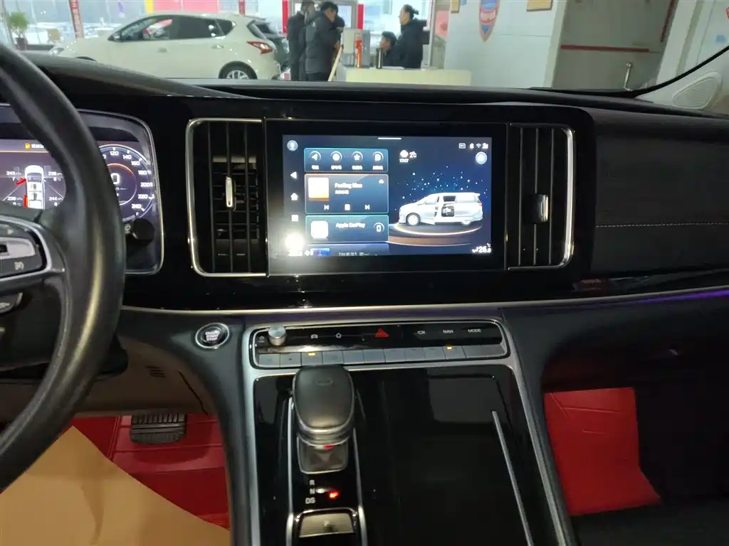 GAC Motor Trumpchi M8 2022 — фото 13