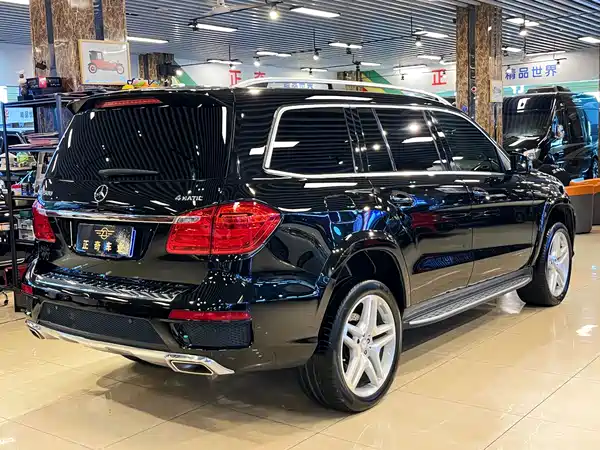 Mercedes-Benz GL-Class 2015