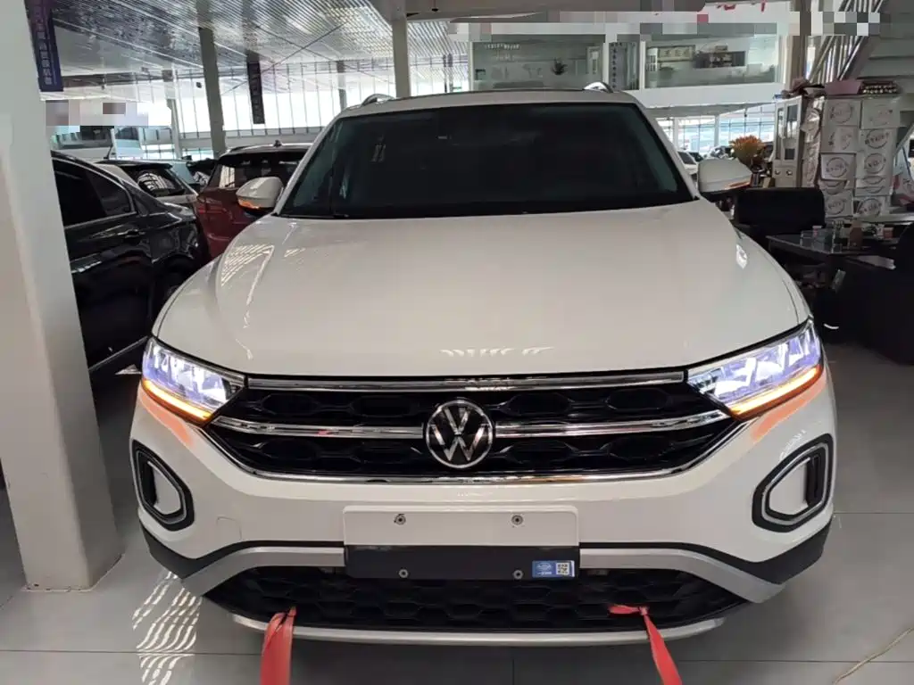 Volkswagen T-Roc 2024