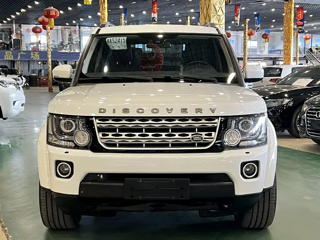 Land Rover Discovery 2015 — фото 2